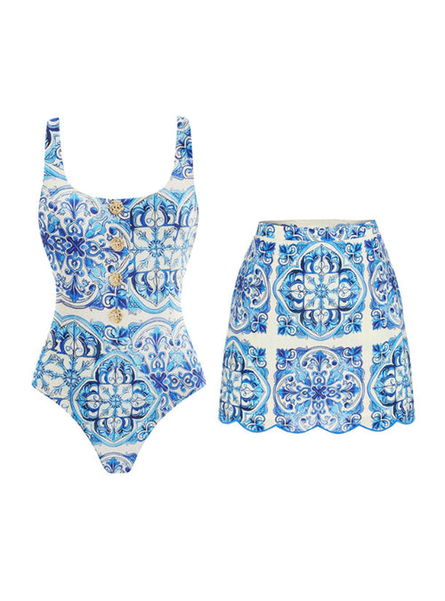 Bañador Azuria azul y blanco con estampado de cerámica y minifalda