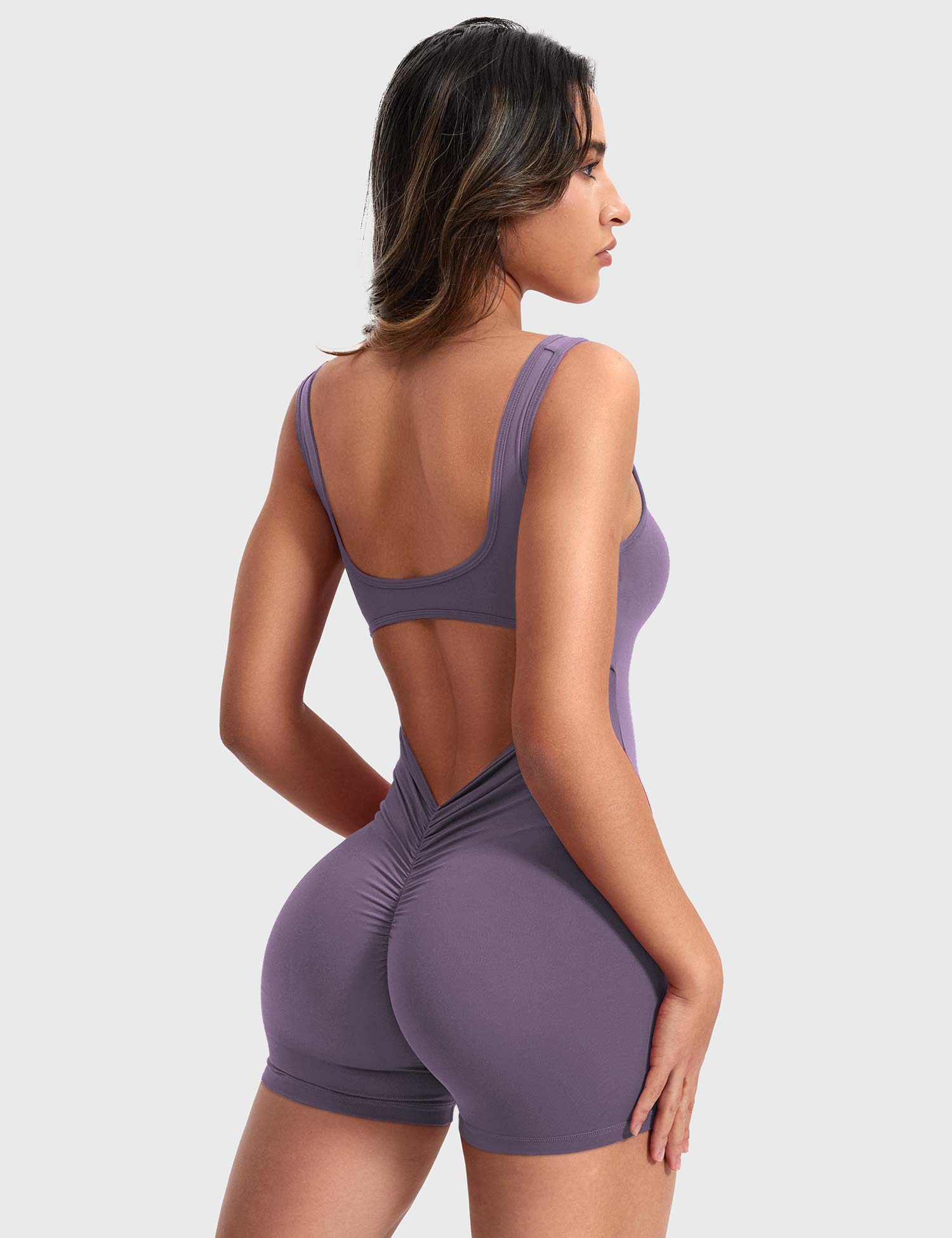 Rise & Vell Lizvette V Sırt Kısa Tulum