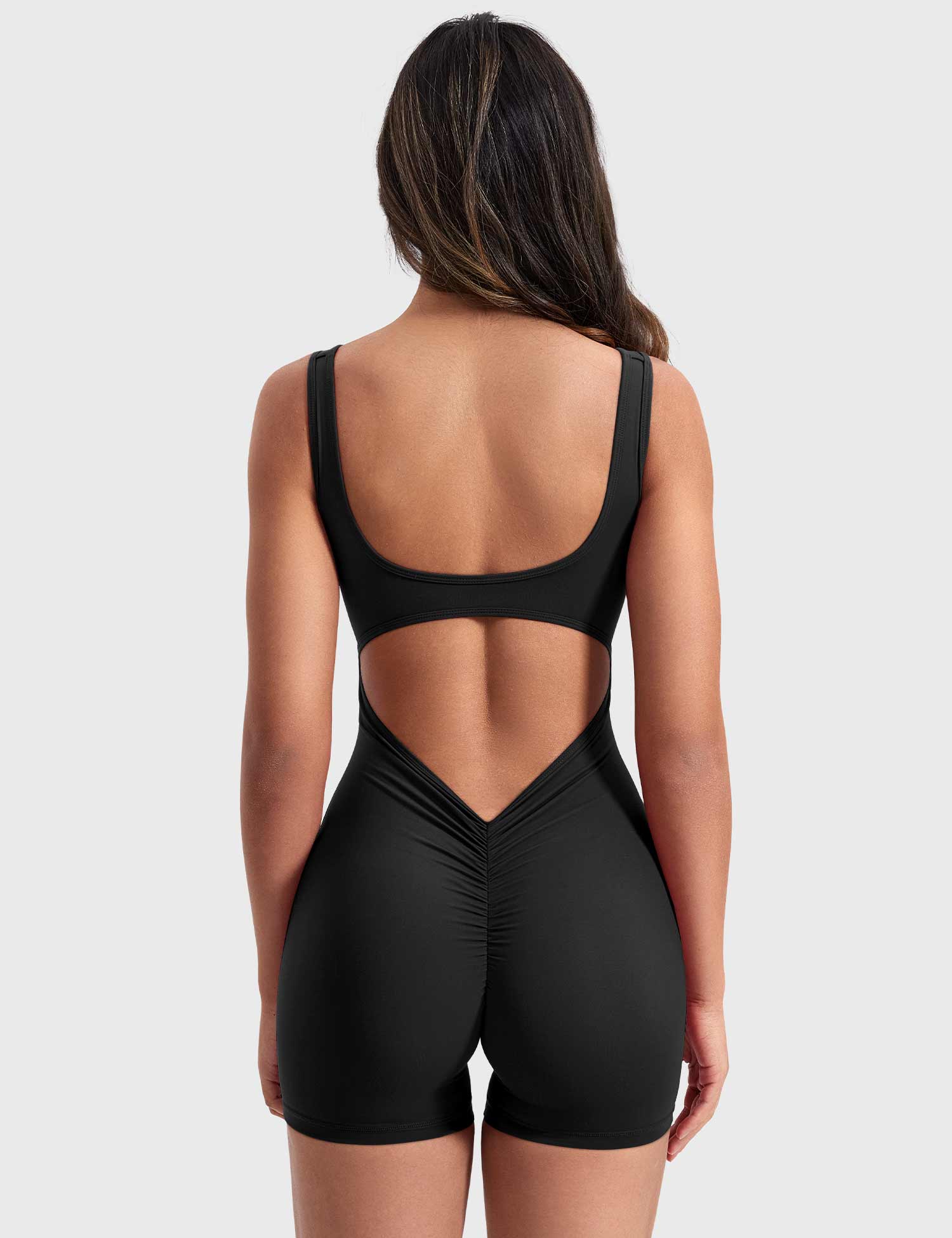 Rise & Vell Lizvette V Sırt Kısa Tulum