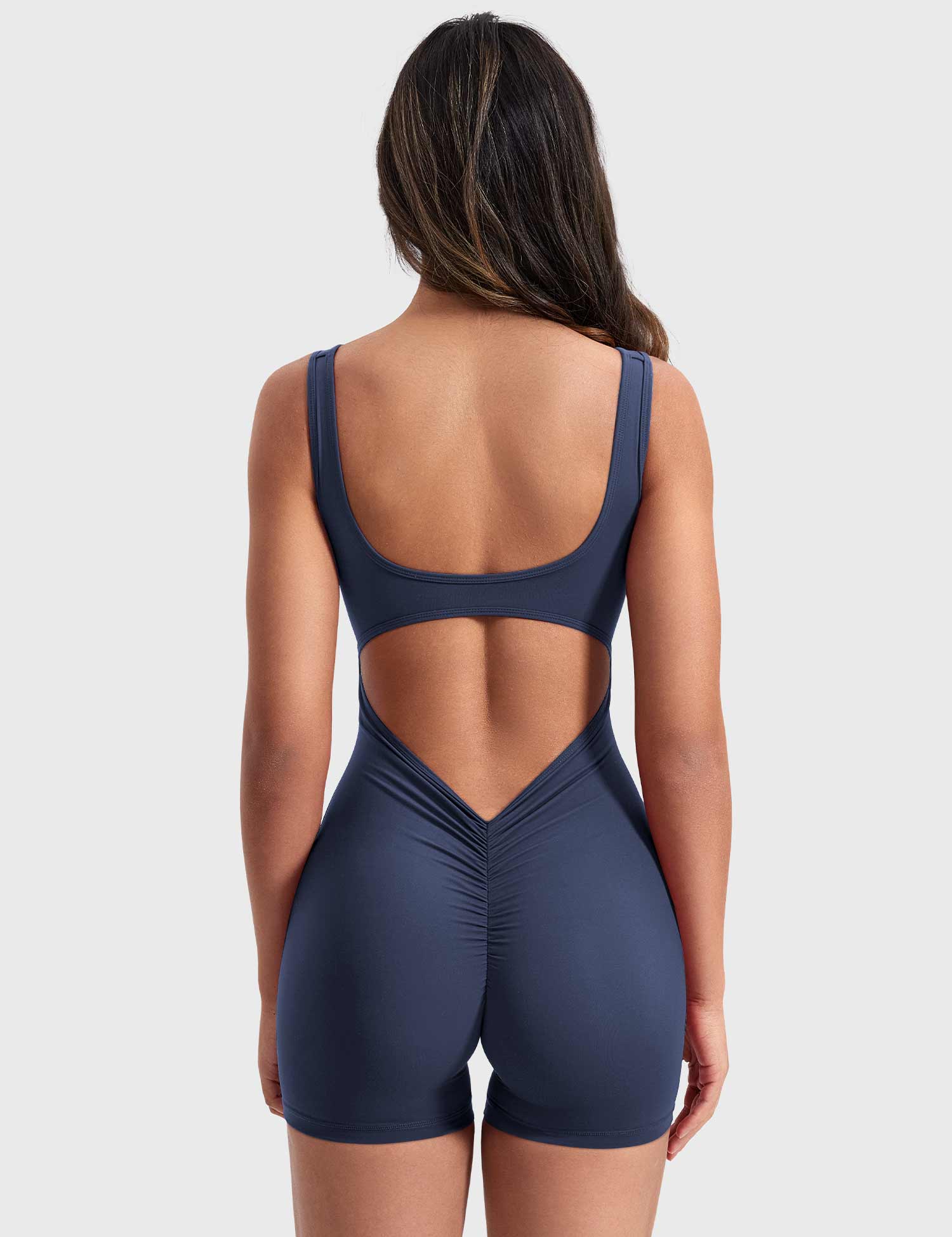 Rise & Vell Lizvette V Sırt Kısa Tulum