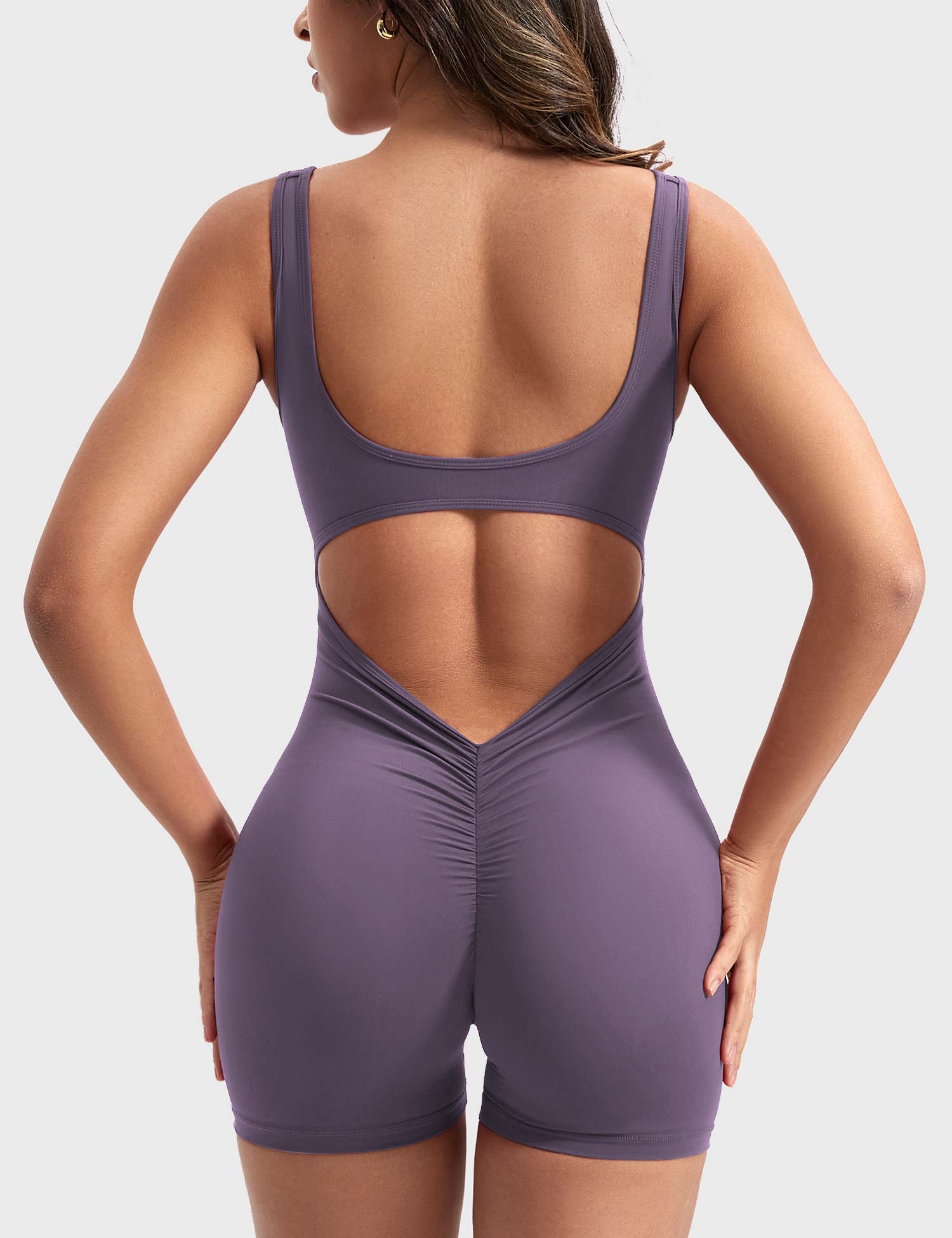 Rise & Vell Lizvette V Sırt Kısa Tulum