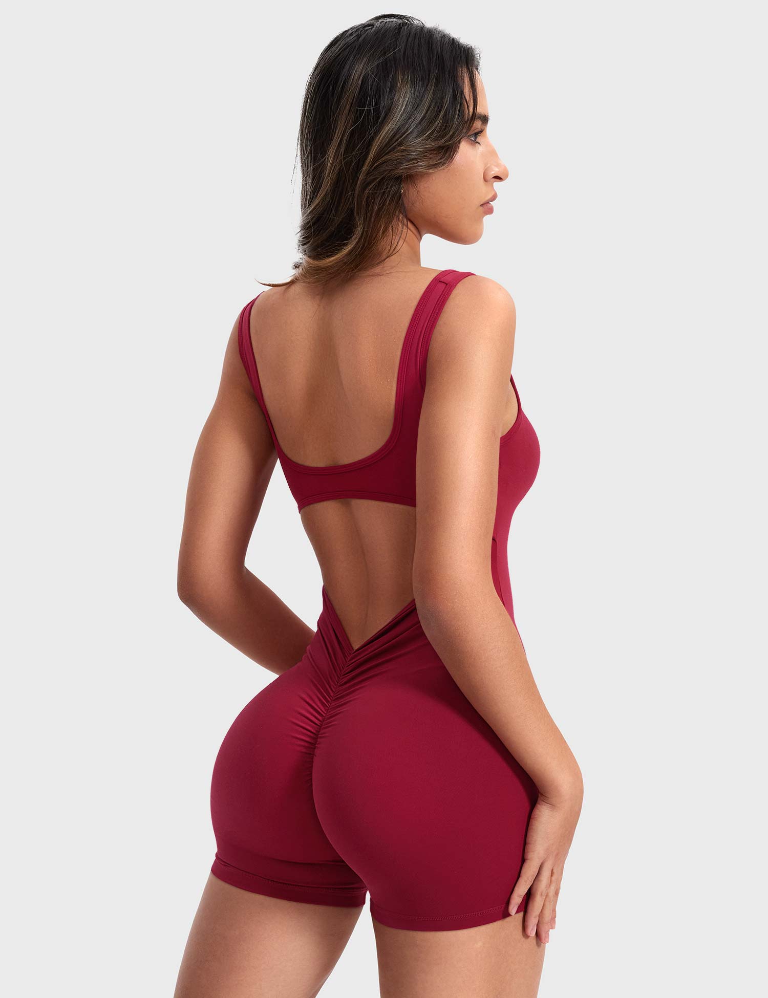 Rise & Vell Lizvette V Sırt Kısa Tulum