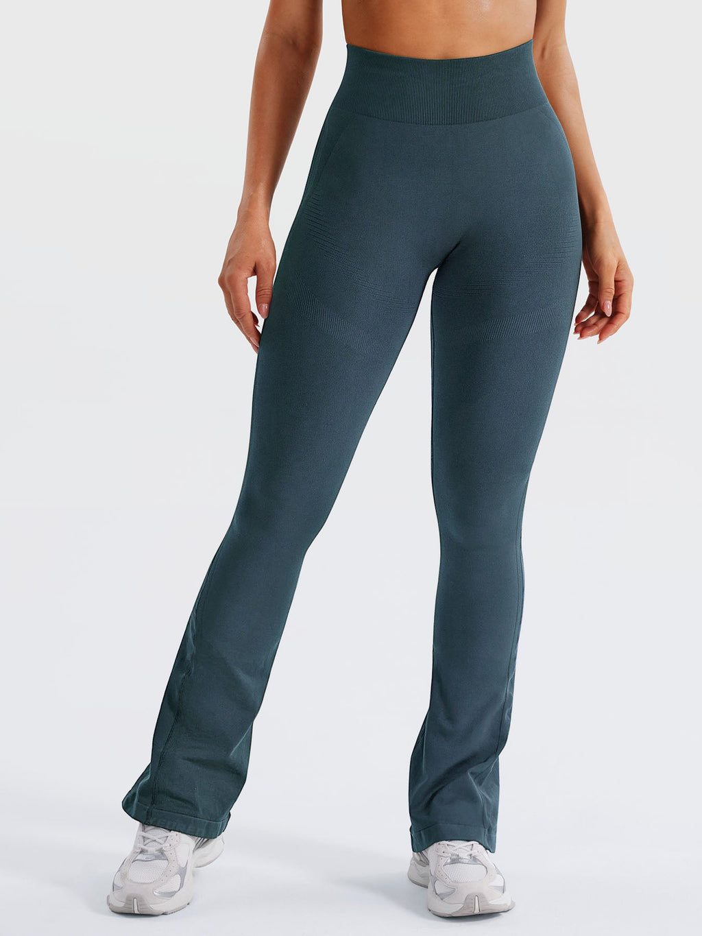 Rise & Vell Lilliean Mini İspanyol Paça Tayt